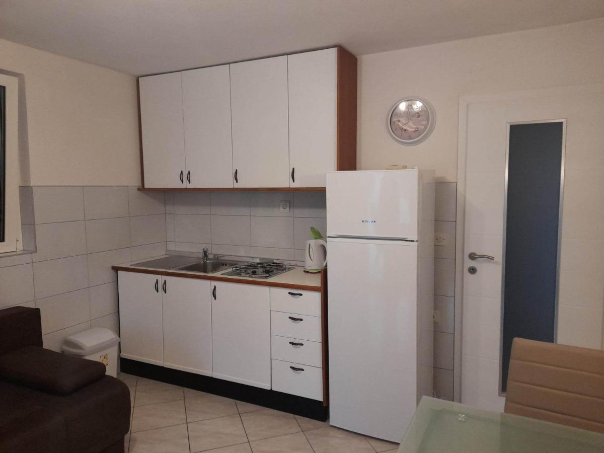 Franko Apartmani Замбратия Экстерьер фото