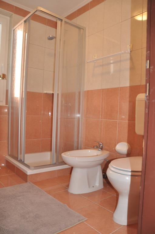 Franko Apartmani Замбратия Экстерьер фото